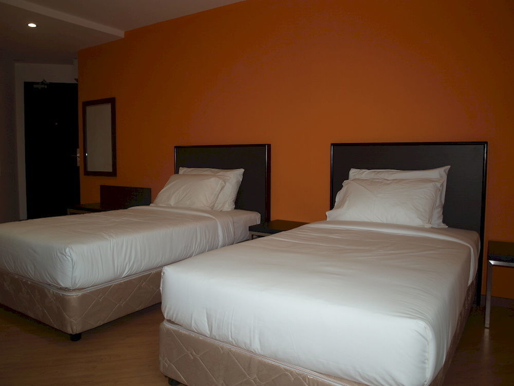 Padungan Hotel Kuching Eksteriør billede