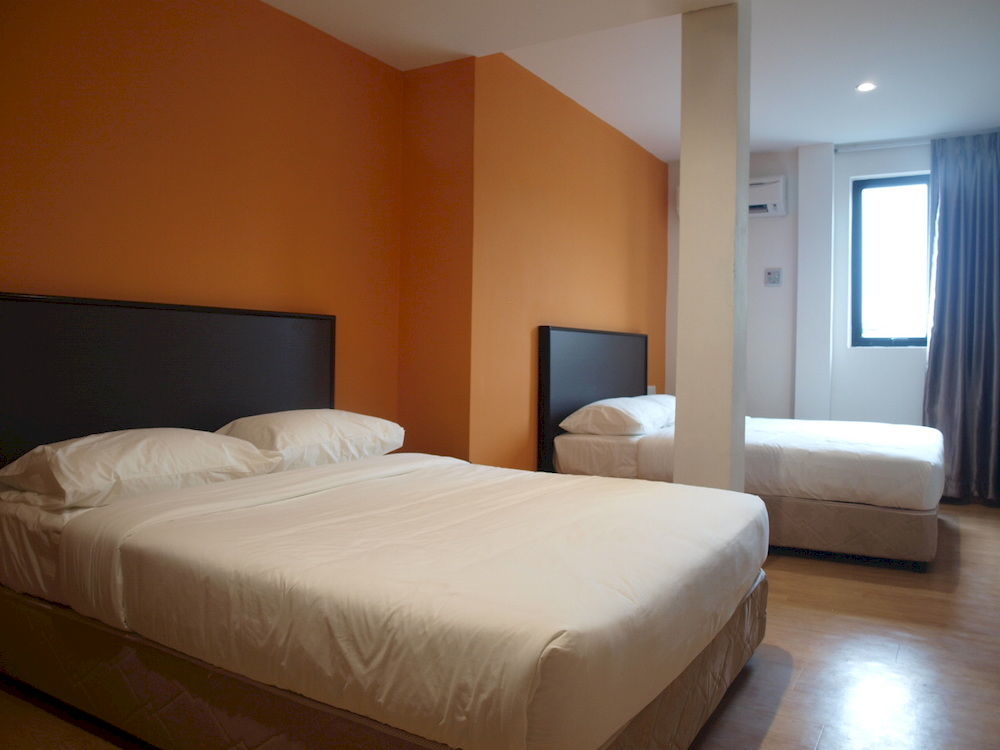 Padungan Hotel Kuching Eksteriør billede